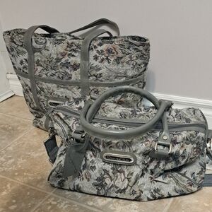 Vintage Oscar de la Renta Gray Floral Travel Bag Duo